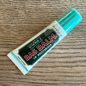 🐮👄 Bag Balm Moisturizing Lip Balm ✨